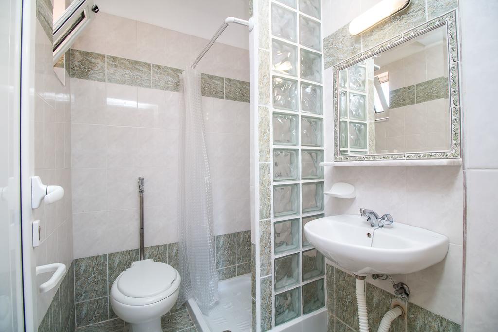 Mosaic Gardens Apartment Faliraki Exterior foto